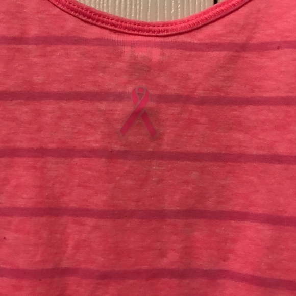 Under Armour Pink Breast Cancer HERO workout tank - Picture 5 of 7